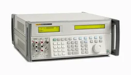 Многоцелевой калибратор Fluke 5522A